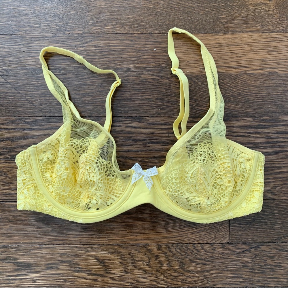 Body By Victoria Unlined Demi Bra